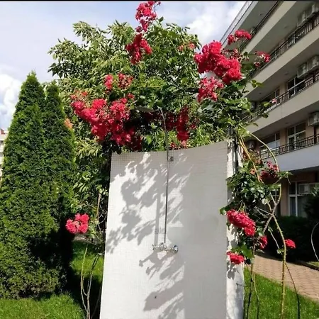 Apartament студио в затворен комплекс *