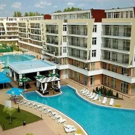 студио в затворен комплекс Apartament Sunny Beach